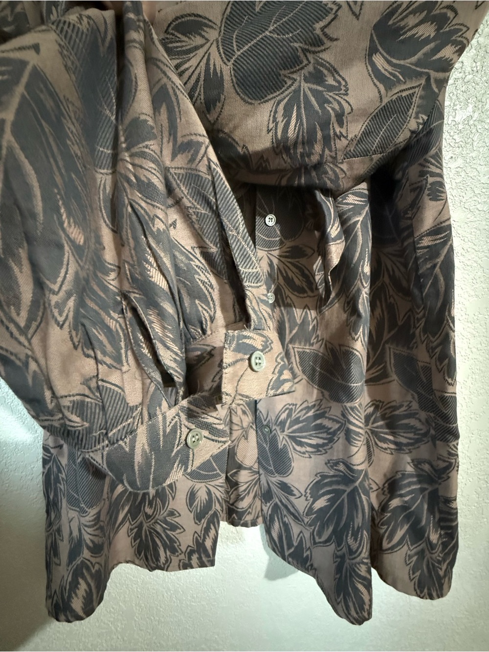 Women’s Tie-Neck Leaf Print Blouse - Taupe/Black - Picture 5 of 6